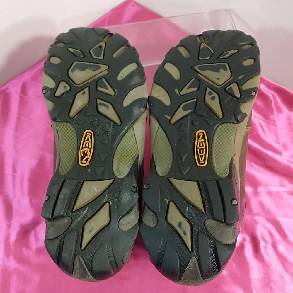 Keen Detroit Mid Boot Steel Toe Men's Size 9.5 D 1007004D . Condition is Pre-own